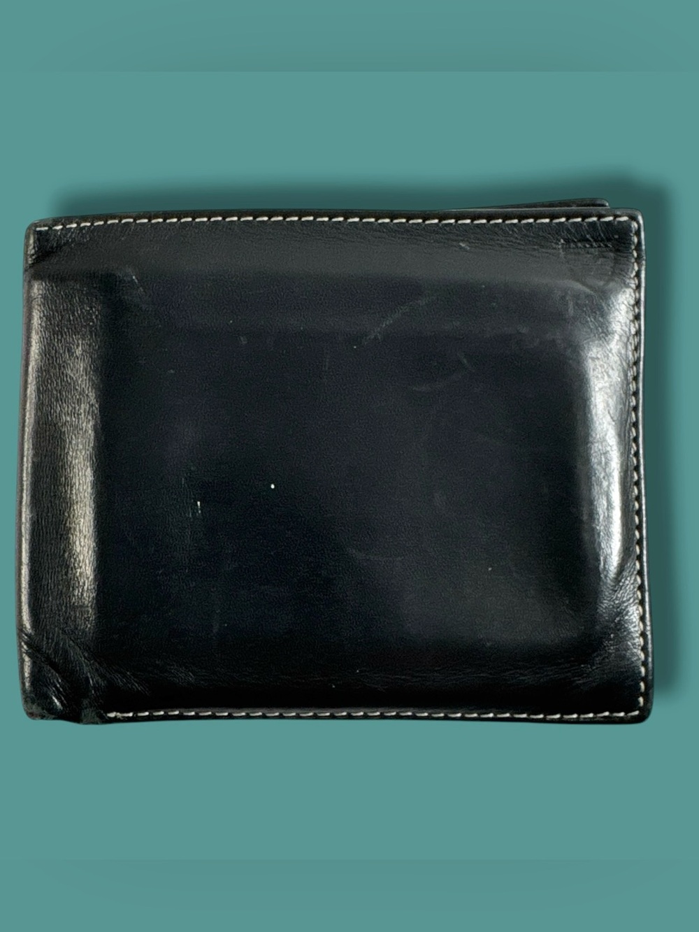 Aspinal of London black leather bi-fold card holder Light Colored Interior *flaw